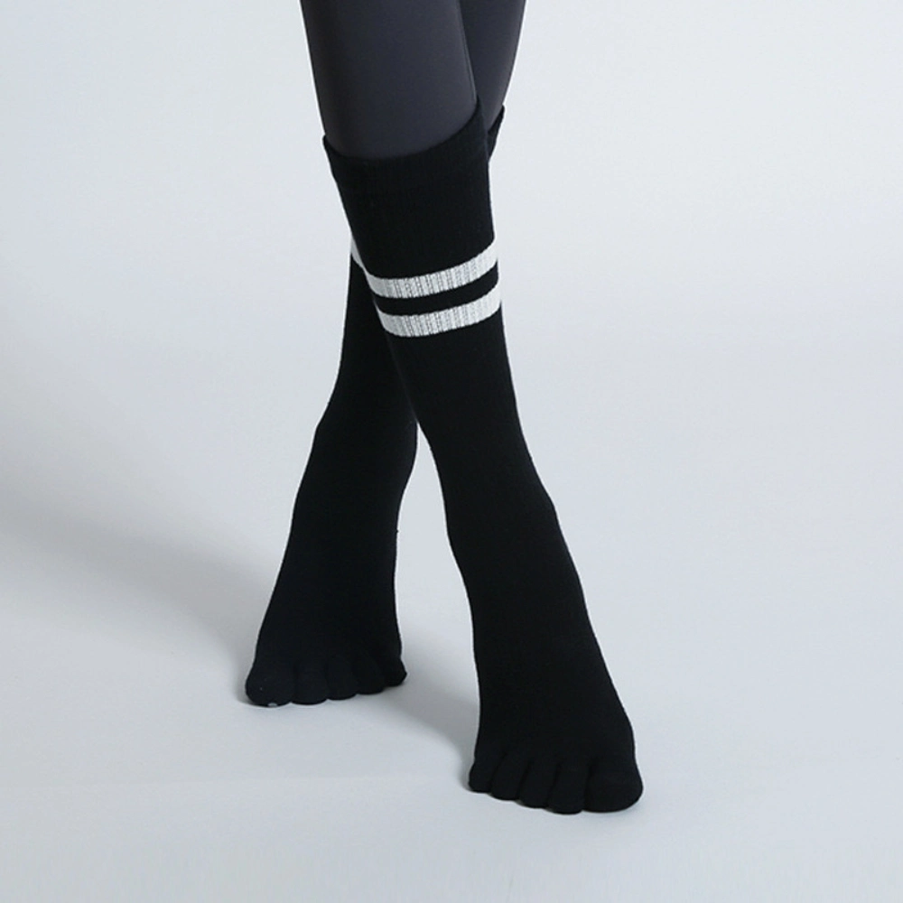 Toe Split Knee High Grip Socks, Non-Slip Thermal Yoga, Pilates, Ballet Socks, Women′s Socks Bl23481